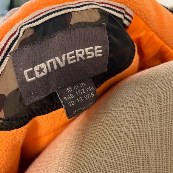 Converse camo puffer coat size 10/12 youth - Picture 4 of 6